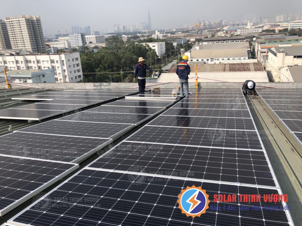 Thi công Công trình điện mặt trời áp mái cho nhà xưởng Q.7